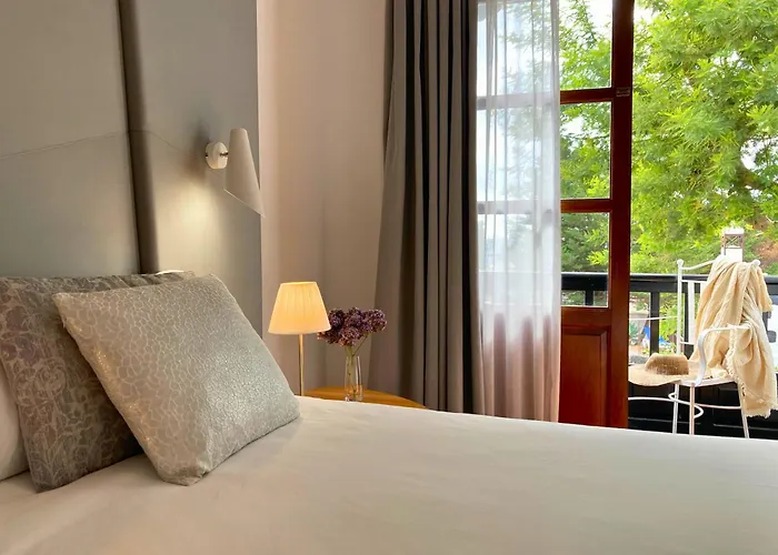 别墅 Spacious Private Up To 16 - Authentic - Volcano, Timanfaya Park, Bodega & South Beaches - Heated Pool - Game - Charcoal Grill 雅伊萨