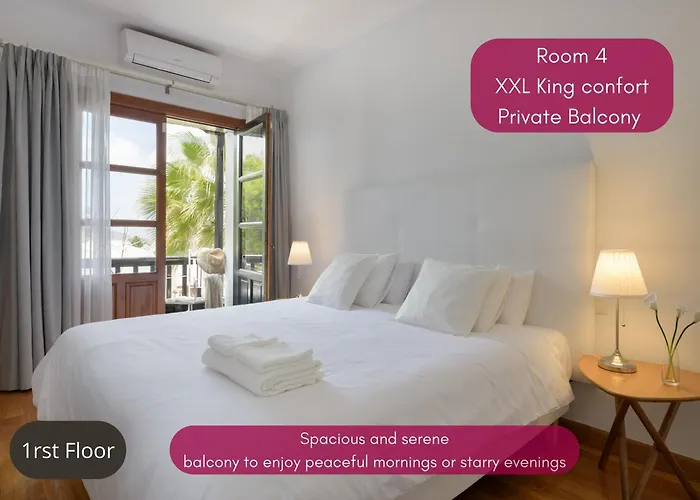 Spacious Private Up To 16 - Authentic - Volcano, Timanfaya Park, Bodega & South Beaches - Heated Pool - Game - Charcoal Grill *