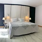 Вилла Spacious Private Up To 16 - Casa Quintero - Volcano, Timanfaya Park, Bodega & South Beaches - Heated Pool - Game - Charcoal Grill Яйса