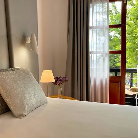 Villa Exclusive In Authentic Village Of - Calm Neighborhood -game And Bar - Charcoal Grill - Heated Pool - 10 Mn Wineries And Timanfaya Yaiza (Lanzarote)