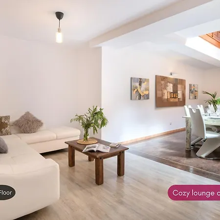 Villa 500M2 Private Villa Up To 16 - Casa Quintero Yaiza - Heated Pool - Volcano, Timanfaya Park, Bodega & South Beaches - Game Room - Charcoal Grill