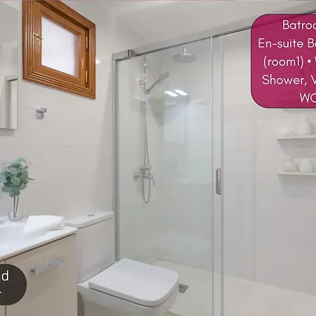 Spacious Private Up To 16 - Authentic - Volcano, Timanfaya Park, Bodega & South Beaches - Heated Pool - Game - Charcoal Grill Villa Yaiza (Lanzarote)