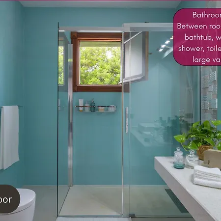 Spacious Private Up To 16 - Authentic - Volcano, Timanfaya Park, Bodega & South Beaches - Heated Pool - Game - Charcoal Grill Villa *