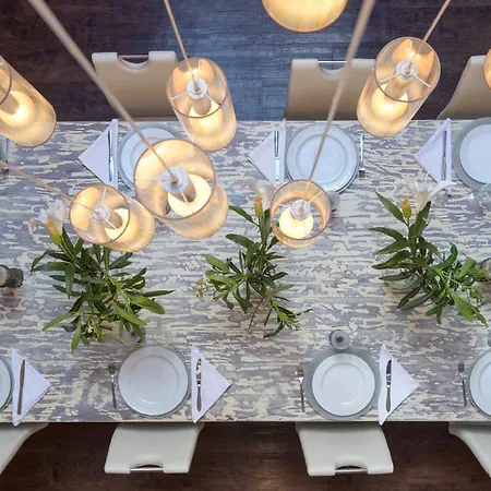 Spacious Private Up To 16 - Authentic - Volcano, Timanfaya Park, Bodega & South Beaches - Heated Pool - Game - Charcoal Grill